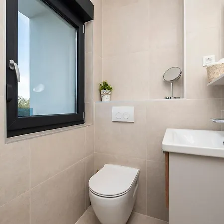 Fresca Guest house